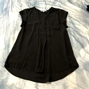 NWOT DR2 blouse